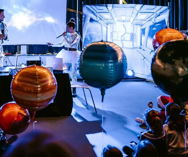 Arbre de noel Thales agence evenementielle Toulouse 000